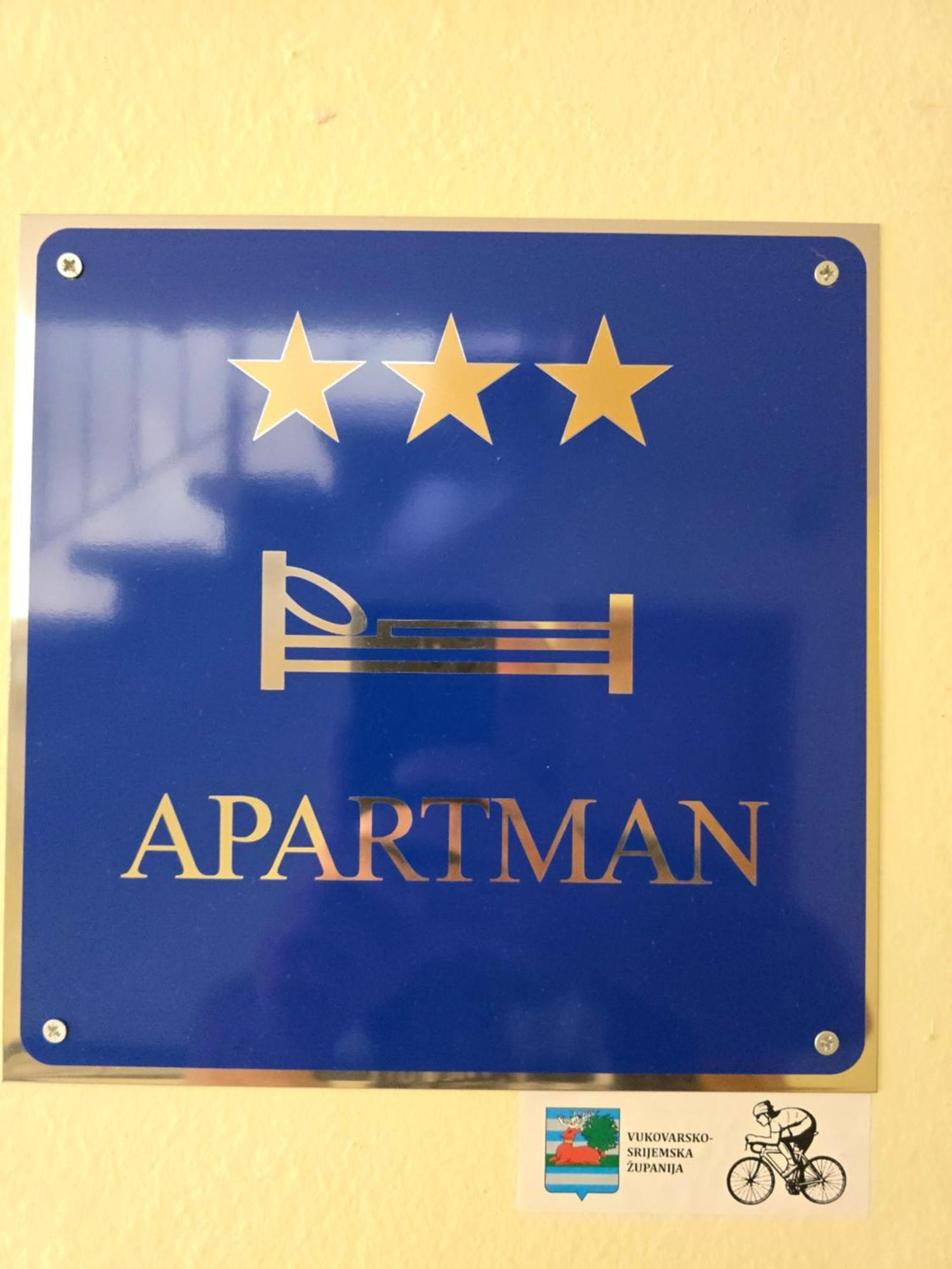 Apartman Valentic Vinkovci Exterior photo
